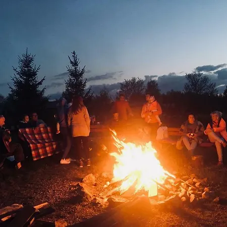 Alojamento de Turismo Selvagem Letniskowe Kalem *